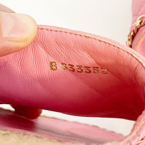 Chanel Pink Quilted Leather Chain CC Logo Espadrille Slide Sandals EU 38 - Picture 12 of 14